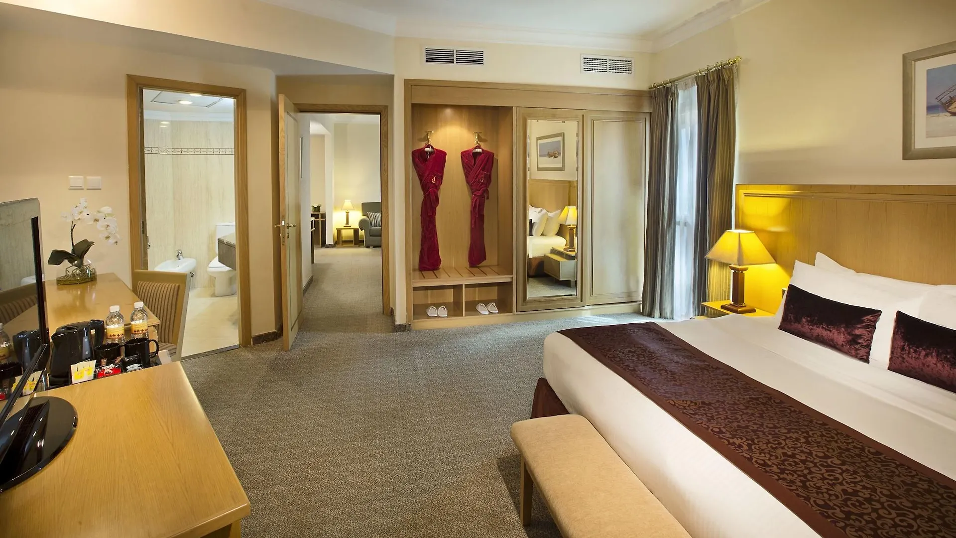 City Seasons Hotel Dubaj